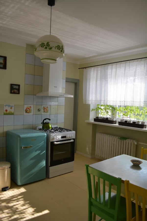 Retro Vila Guest House Slusovice ภายนอก รูปภาพ